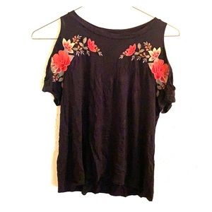 Black American Eagle Top